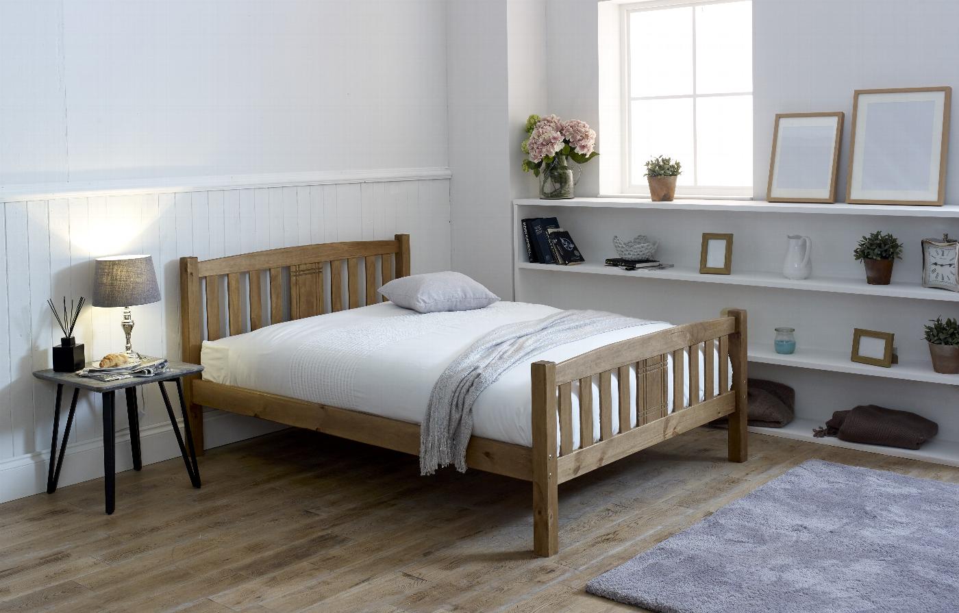 Sedna wooden bed frame